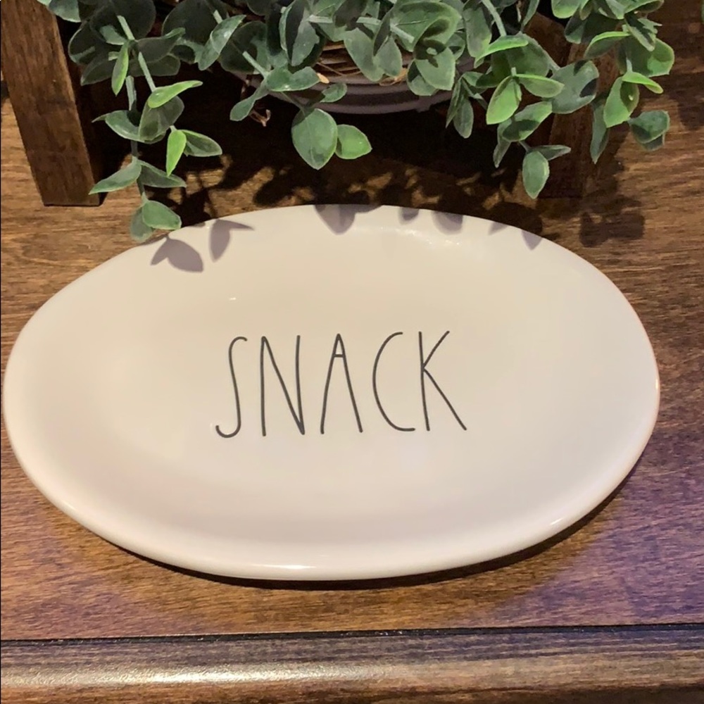 Rae Dunn Snack Oval